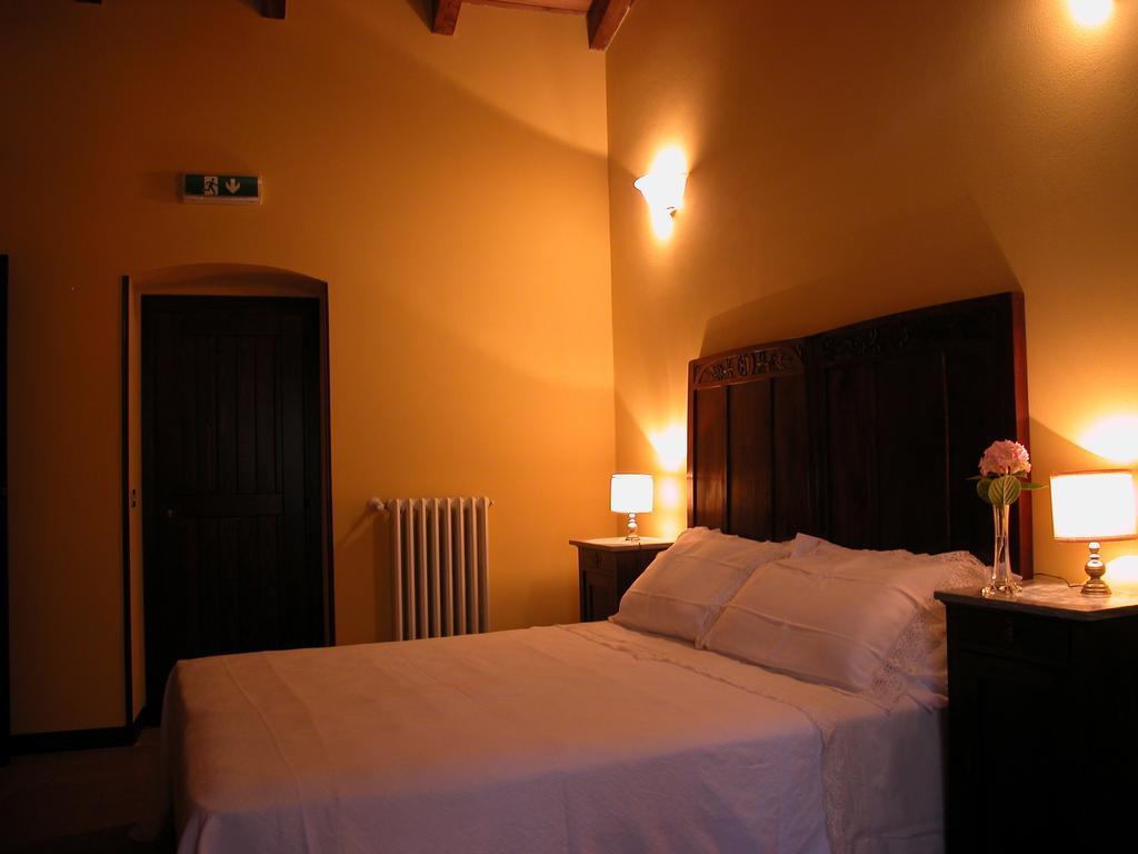 Agriturismo Casa Garello Salice Terme Kamer foto