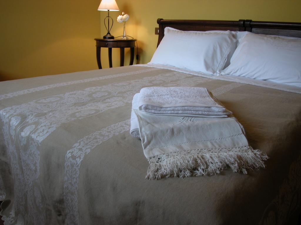 Agriturismo Casa Garello Salice Terme Kamer foto