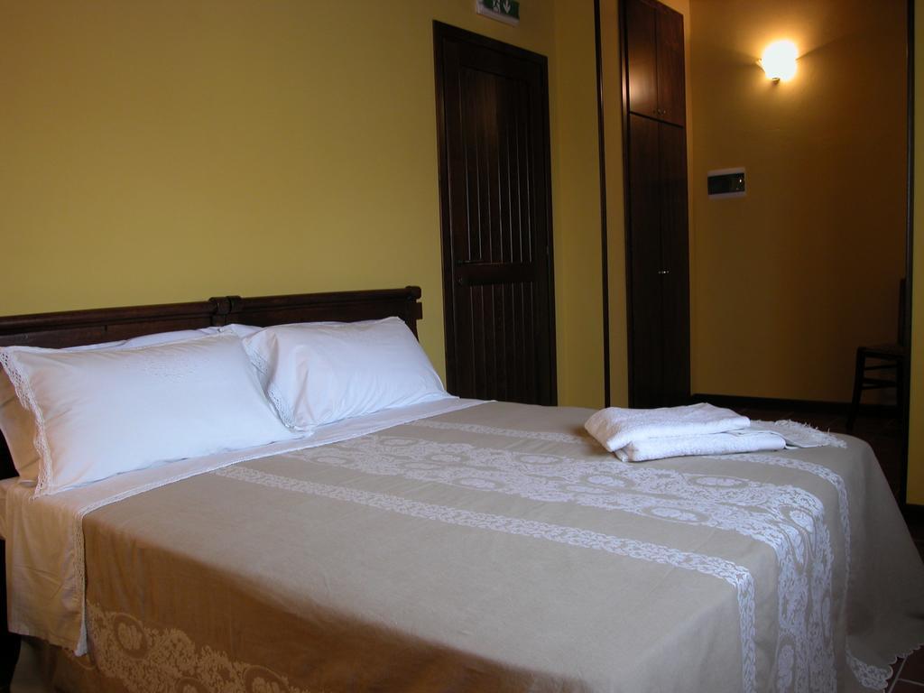 Agriturismo Casa Garello Salice Terme Kamer foto